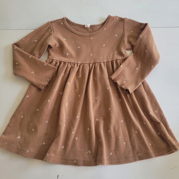 Quincy Mae Brown Moon & Star Print Dress + Bloomers - Picture 2 of 8